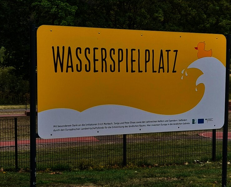 Eingang zum Wasserspielplatz