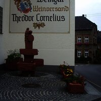 Josefsbrunnen b