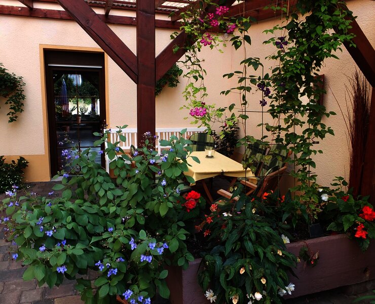 überdachte Sitzecke