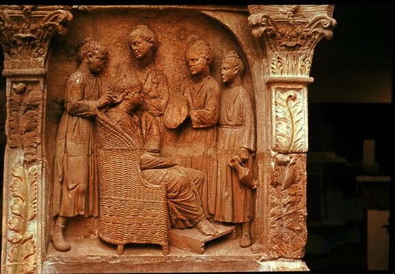 Römische Frisierszene