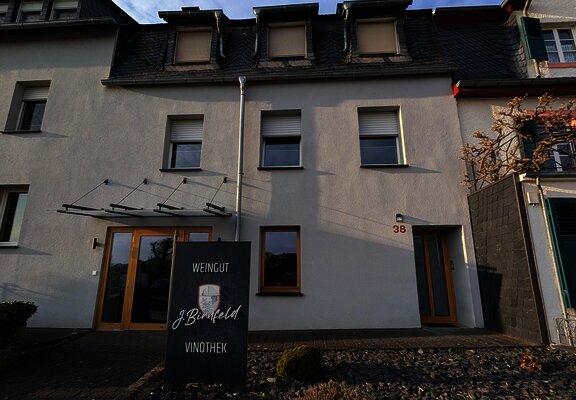 Haus 38 - Eingang zur Ferienwohnung MoselVino