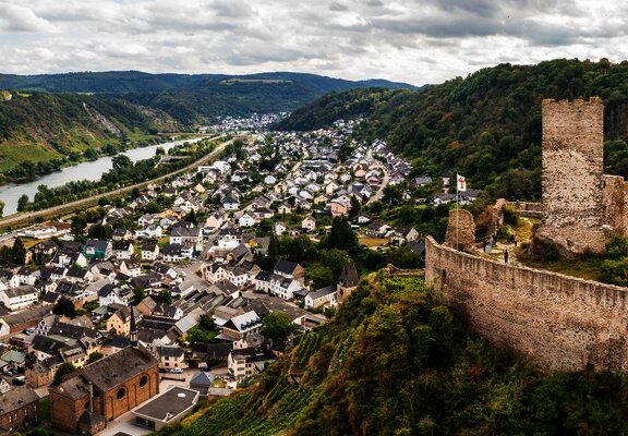 Aussicht auf Kobern-Gondorf und die Niederburg